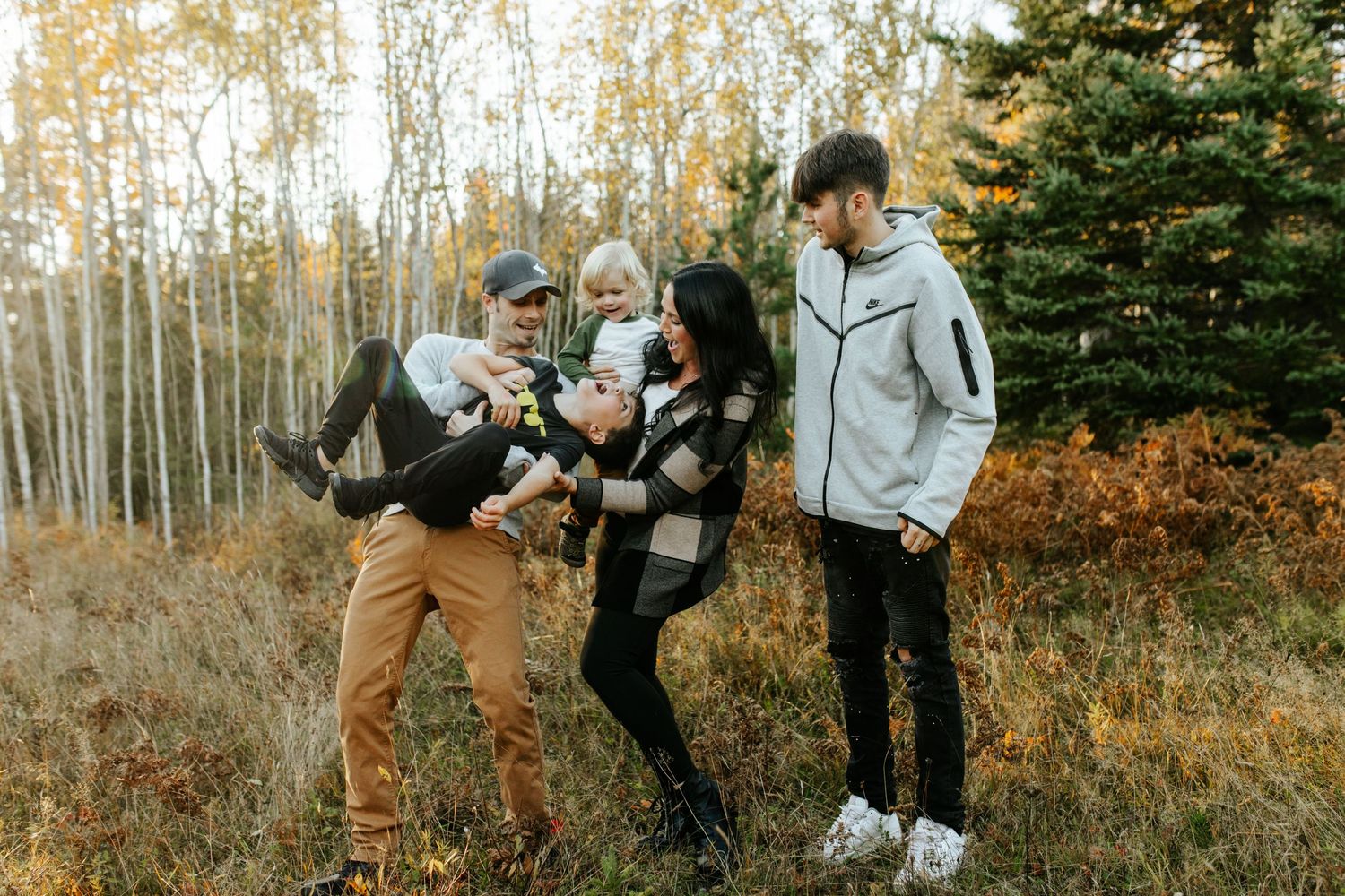 Upper Peninsula Wedding Photographer, Michigan Wedding Photographer, Michigan Family Photographer, Marquette Wedding Photographer, Houghton