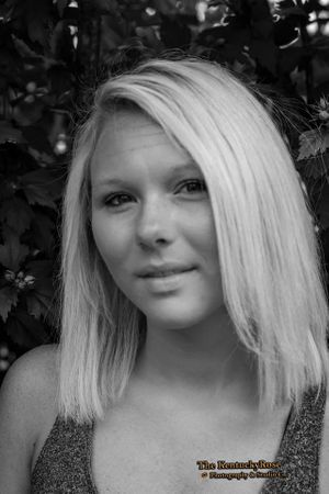 Portraits -Model -Taylor Mitchell-https://www.facebook.com/TheKentuckyRose/