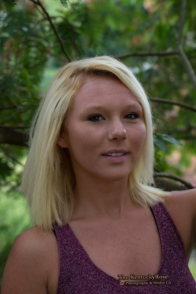 Portraits -Model -Taylor Mitchell-https://www.facebook.com/TheKentuckyRose/
