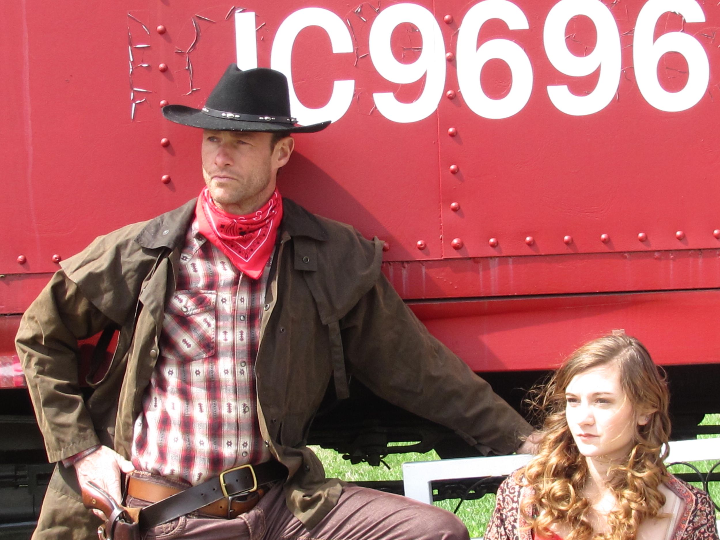 Portraits-Themed Shoot- Western shoot- Model Joelyn Bourg,Model Jason Hayes-https://www.facebook.com/TheKentuckyRose/