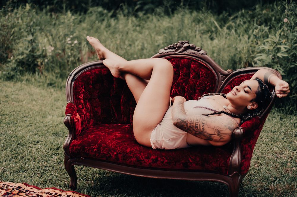 Louisiana outdoor boudoir photographer