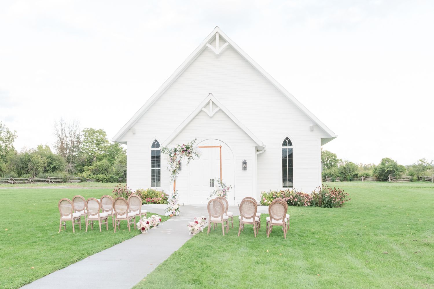 Wedding styled shoot, editorial photoshoot, wedding photography ideas, styled bridal session, Styled photoshoot, creative wedding photos