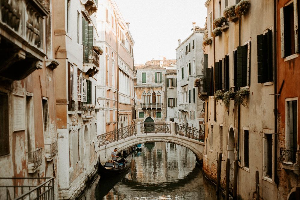 Venice, Italy Elopement Photographer - Romantic Venice, Italy Destination Wedding by Johanna Patton Photography