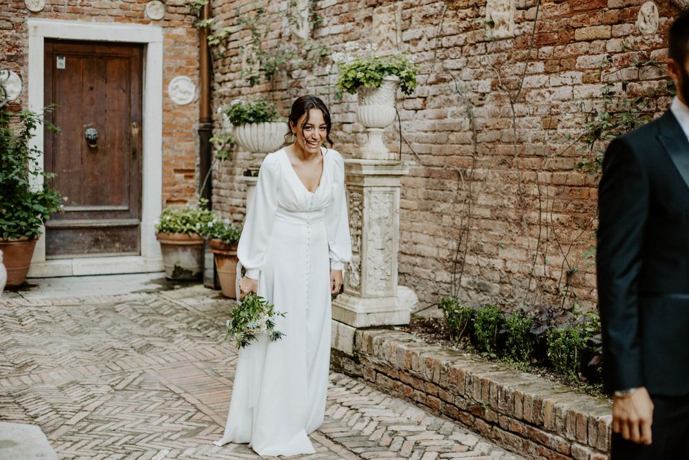 Venice, Italy Elopement in Cima Rosa B&B - Photos by Johanna Patton Photography