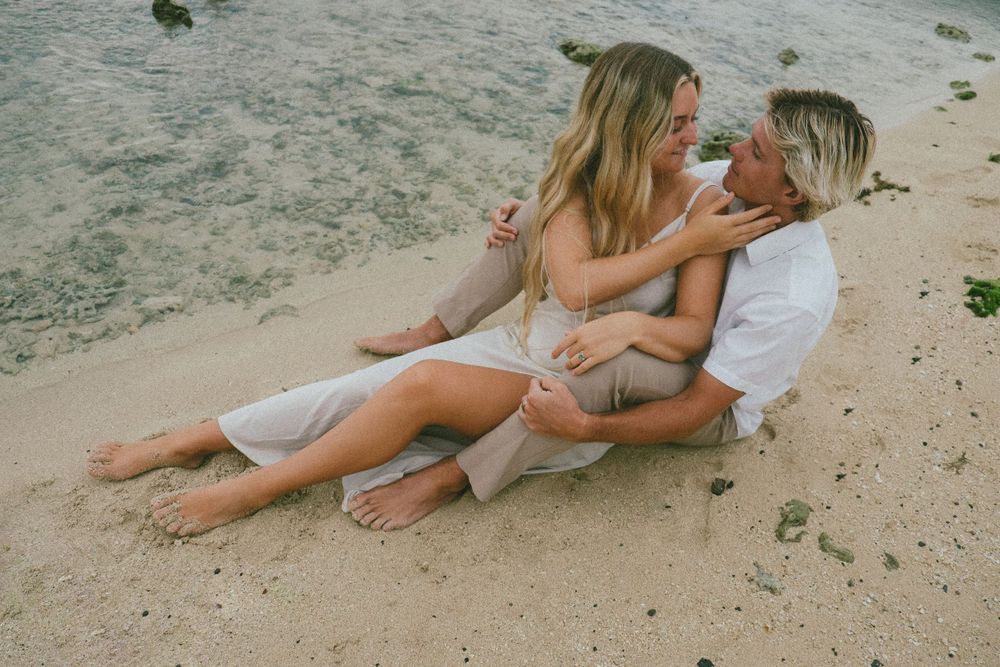 A Hawaiian wedding day. Painted skies, and love that never dies.