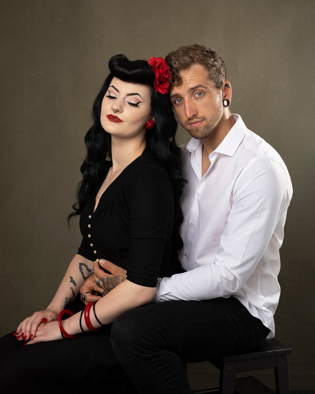 Couple's engaging photoshoot, engagement photography, Northampton. www.elenabrownportraits.co.uk