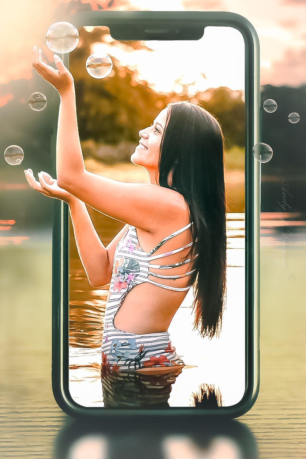 Lady Phone Bubbles