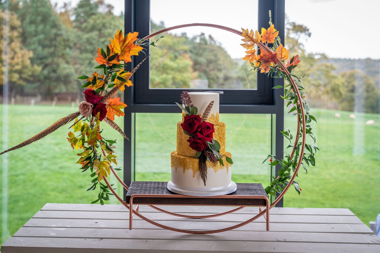 Cake stand hire