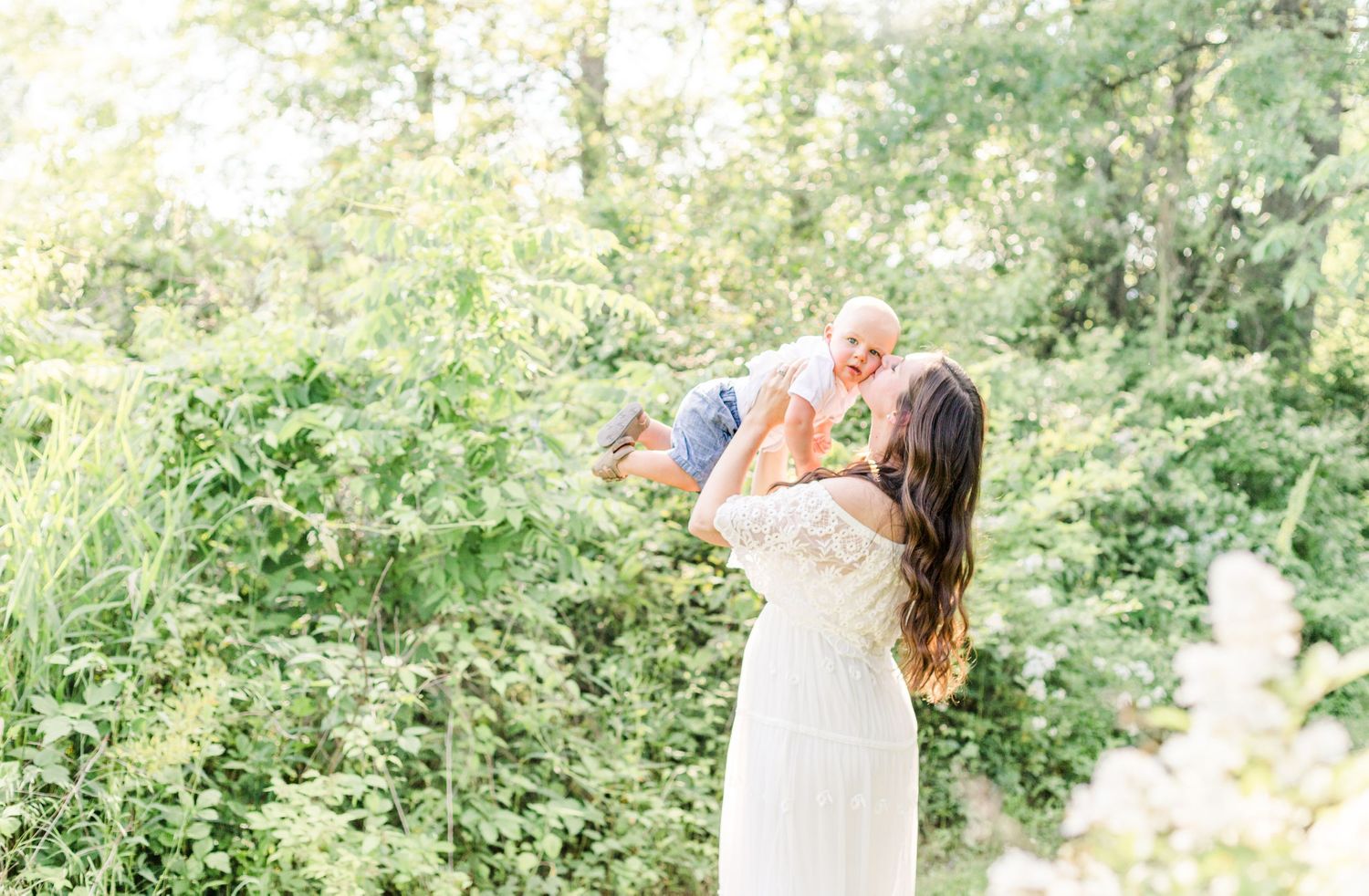 Mom and son picture during a family photo session in the Hudson Valley of NY with Danielle Lauren Photography