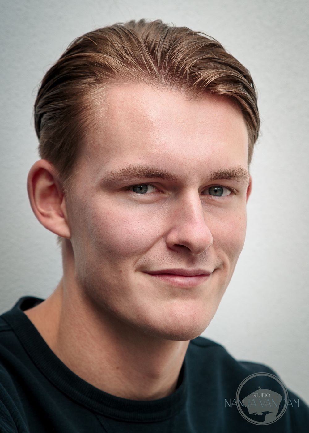 Professioneel portret van jonge man – personal branding fotografie Arnhem