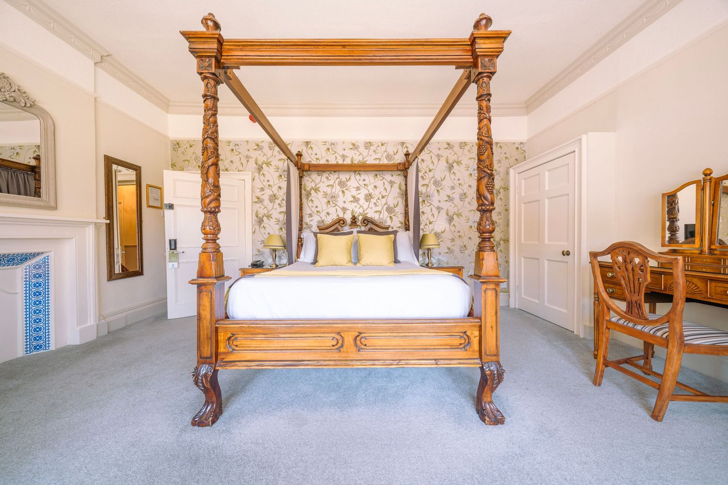 Leigh Park hotel bedroom by Acet Photography,