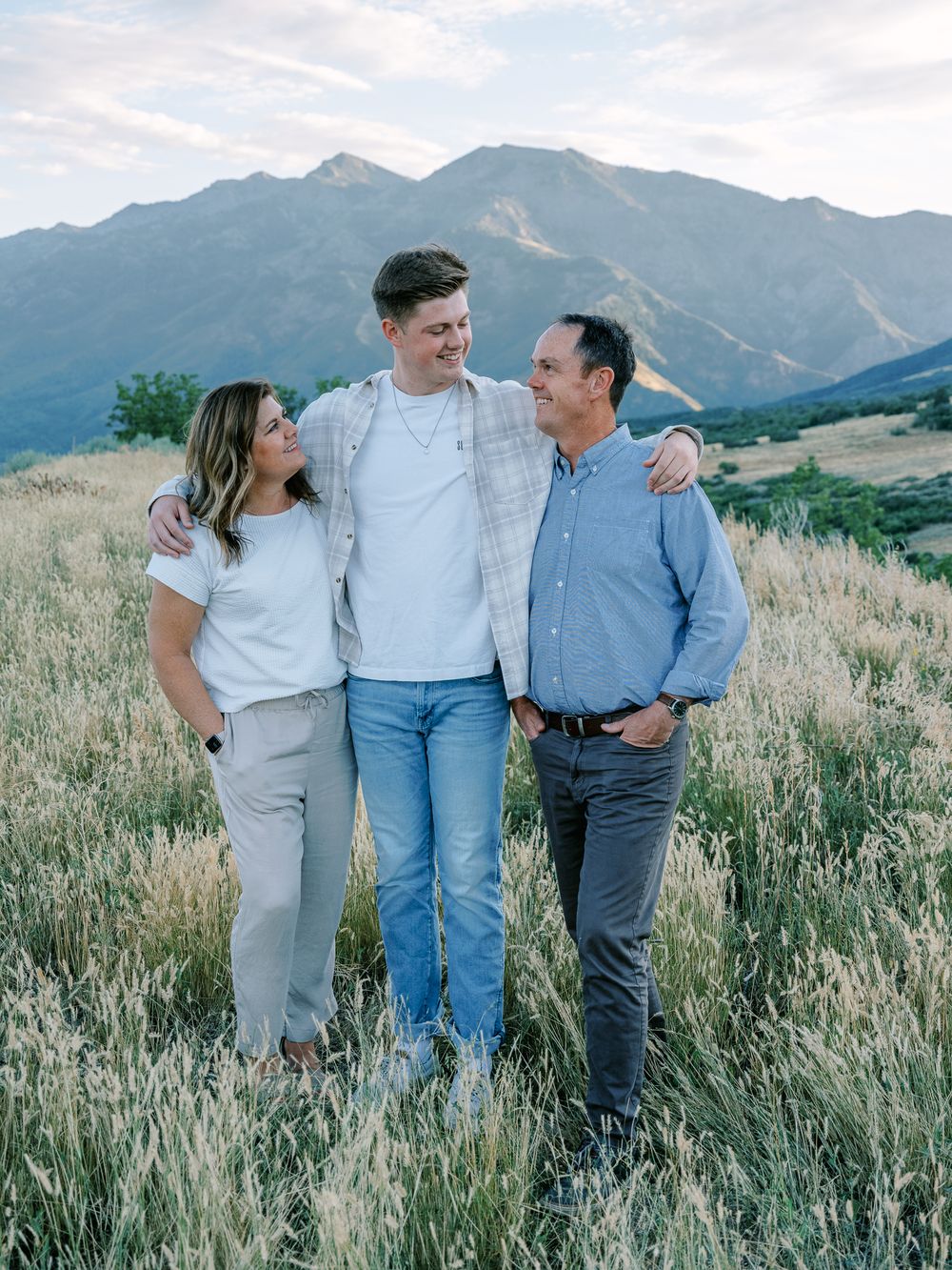 family photography mountain green trappers loop Michelle Deppe Photography Kaysville Utah Farmington outdoor extended