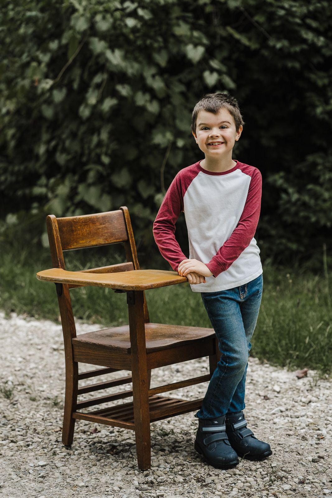Look at this beautiful vintage school desk!