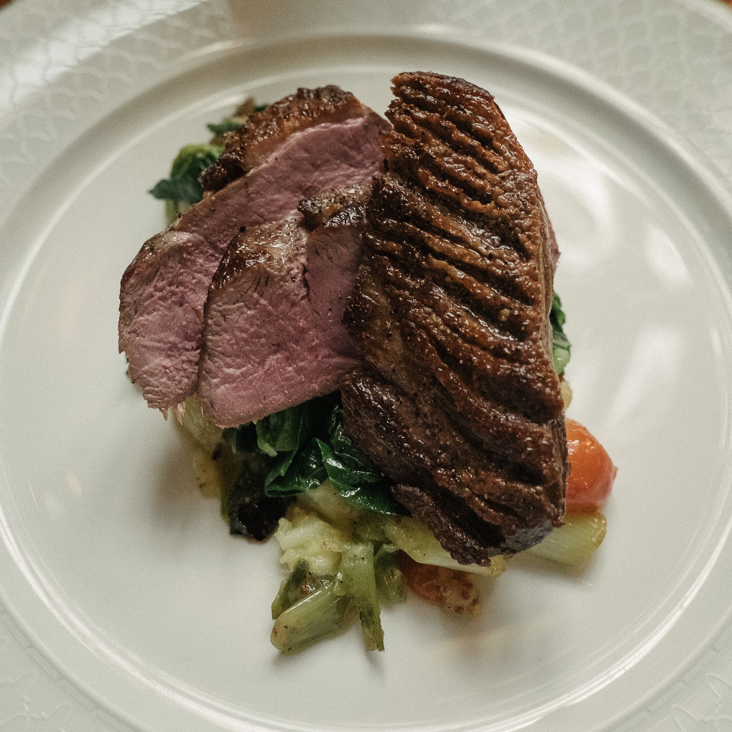 wedding breakfast main course roast beef