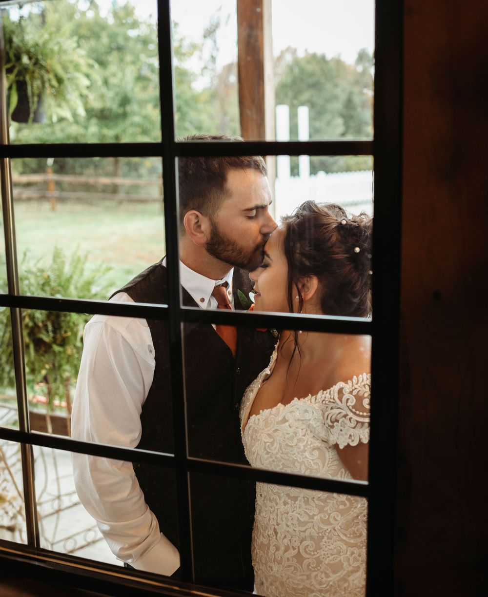 Lee's Summit, MO Wedding Photographer