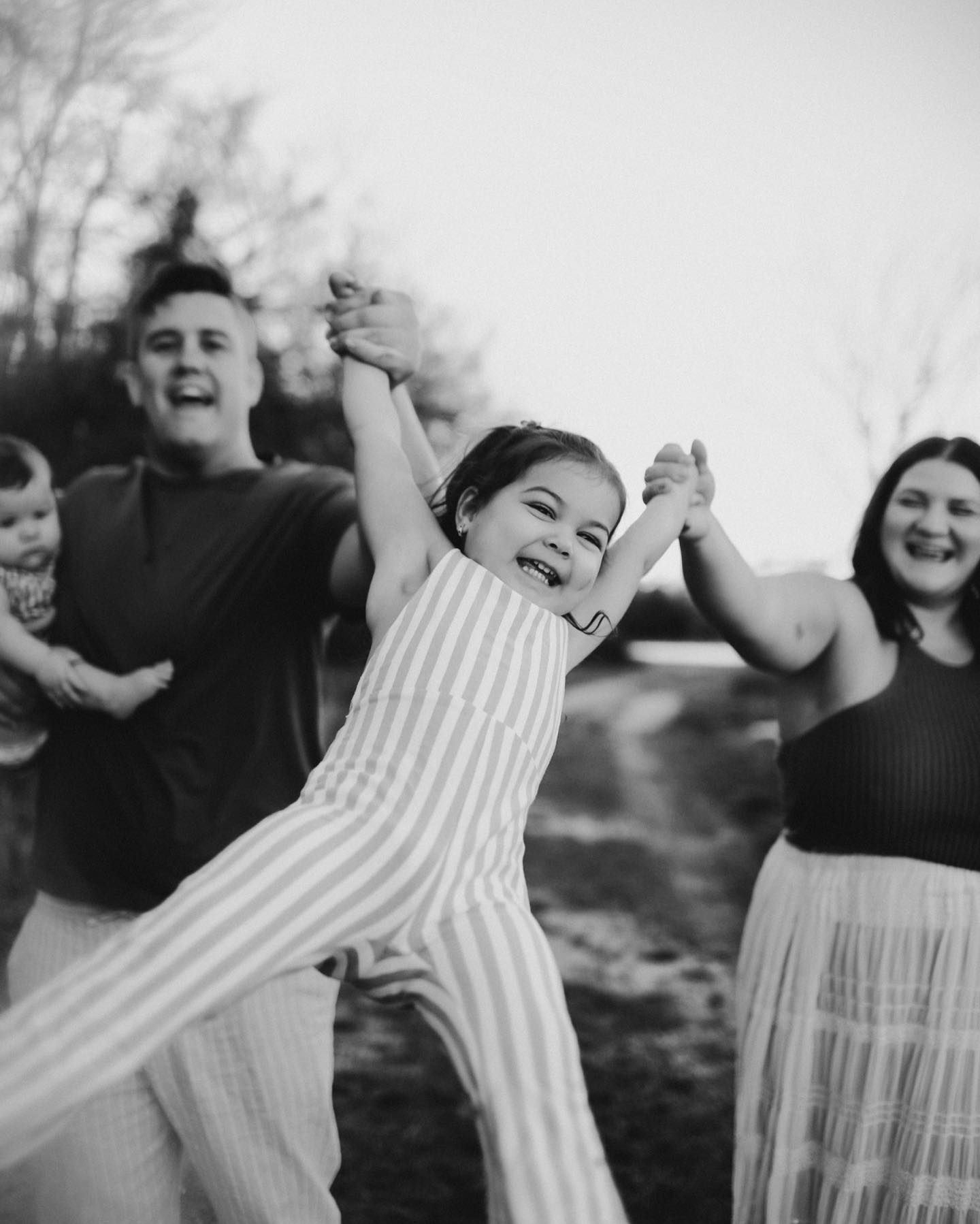 Michigan Based - Motherhood and maternity photographer.