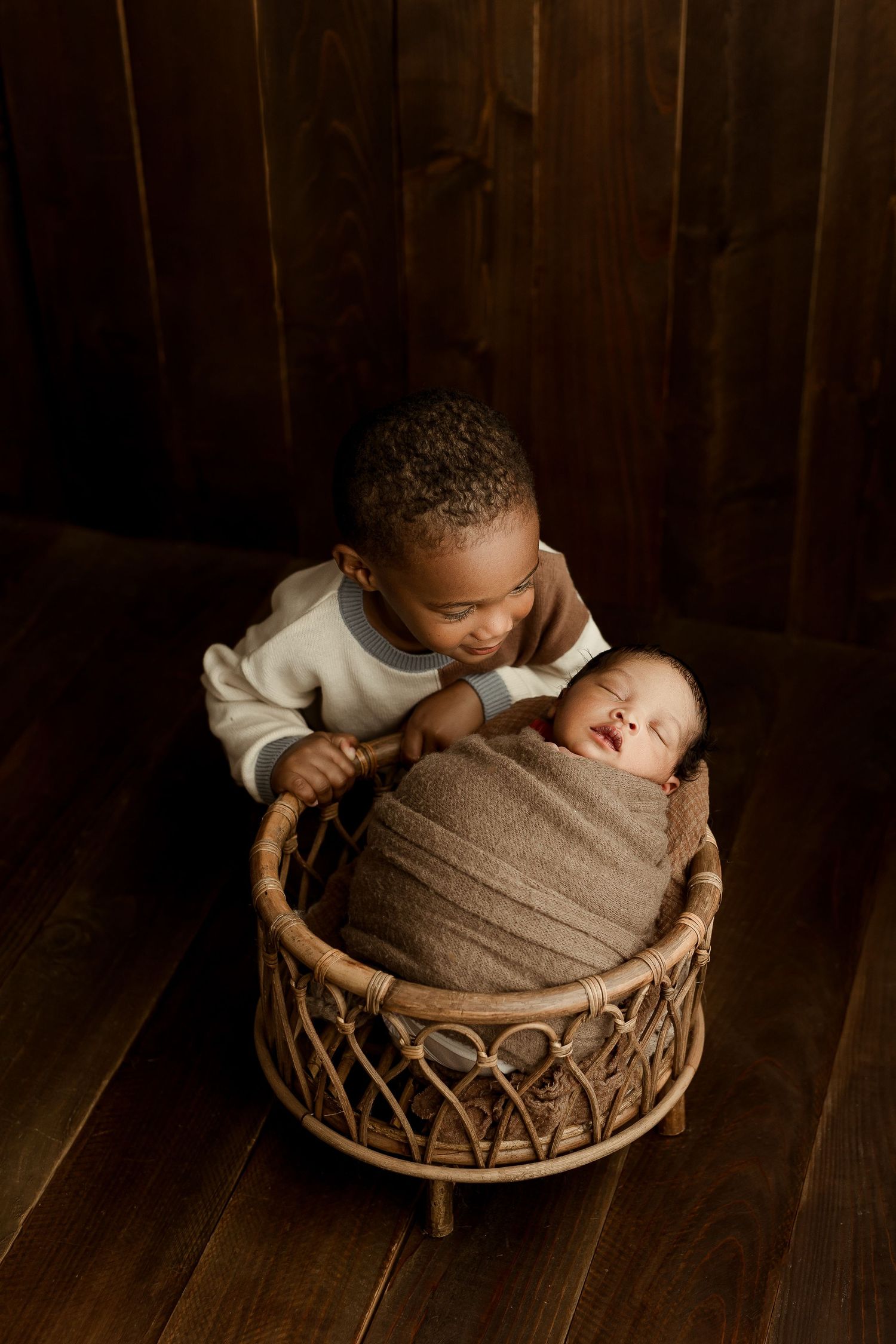 Wichita Kansas Newborn Photoshoot, best newborn photography Wichita, newborn photographer near me,