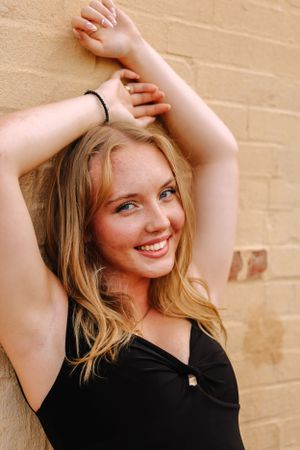 Alley Way Senior Photos