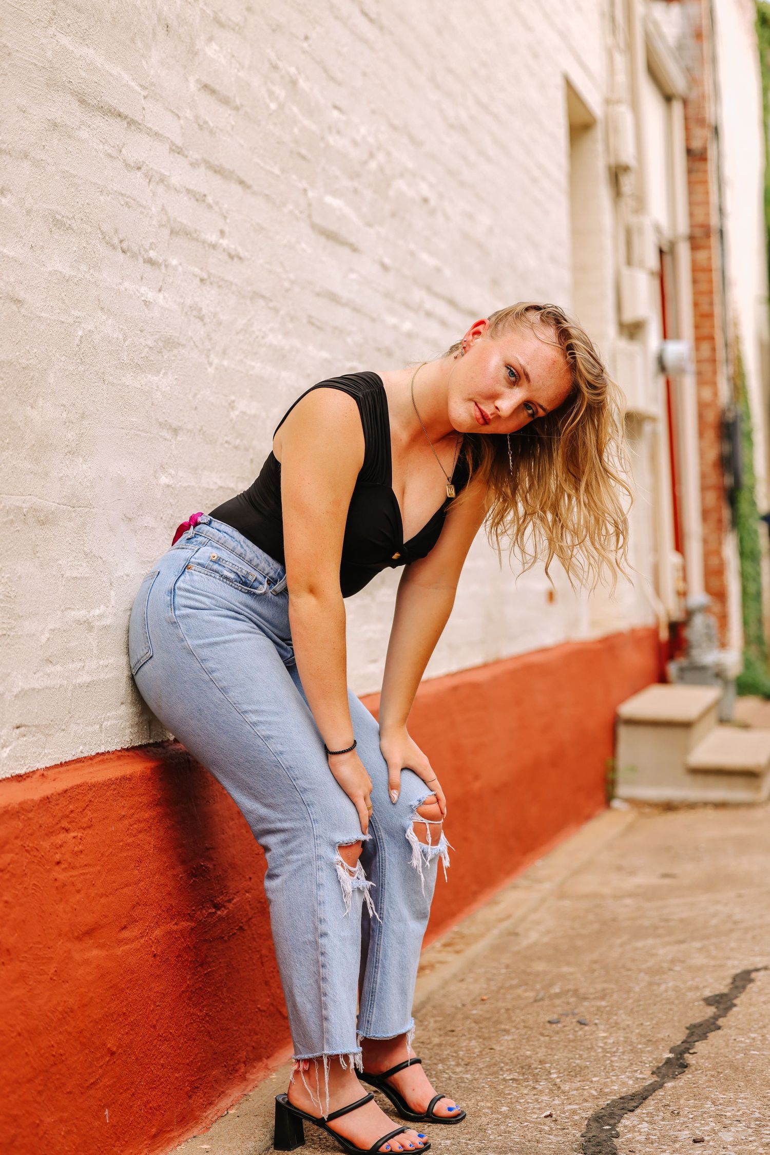 Alley Way Senior Photos
