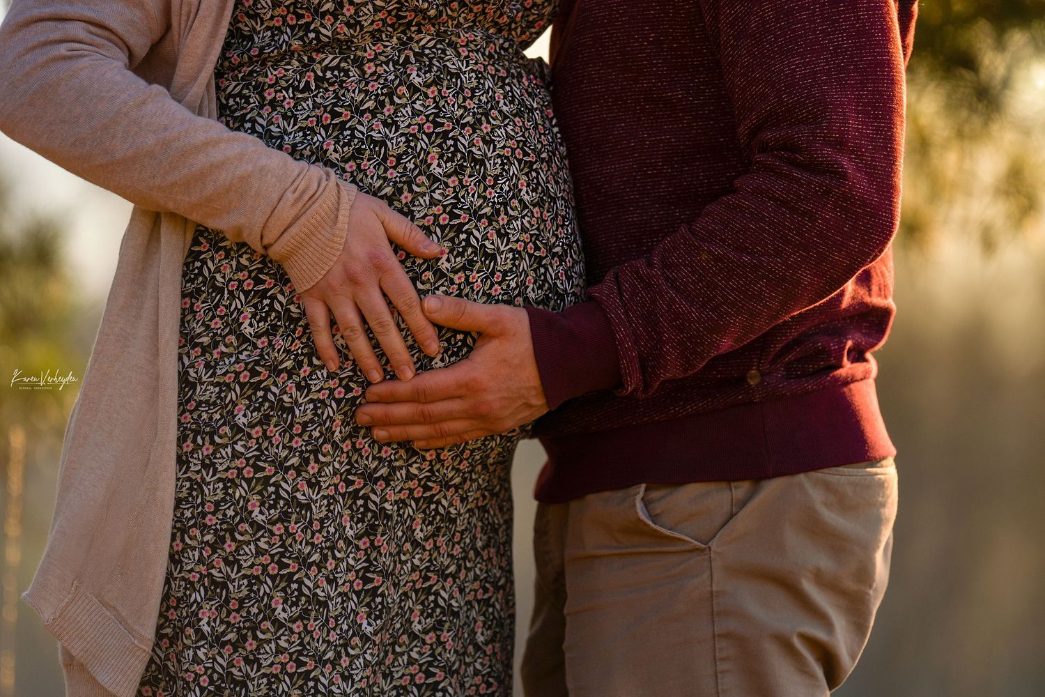klanten review zwangerschapsfotografie met partner spontane zwangerschapsshoot KarenVerheydenPhotography