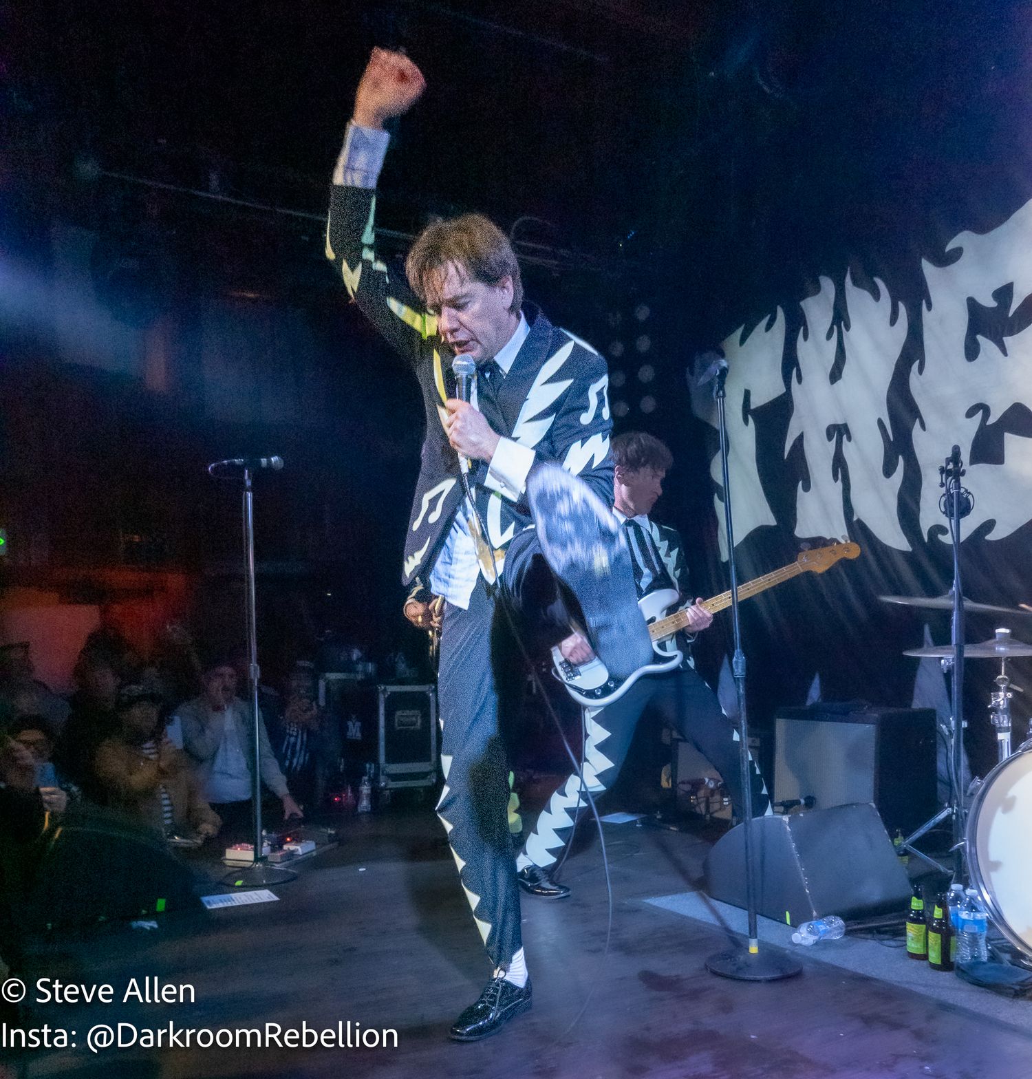 Pelle Almqvist - The Hives - Troubadour Los Angeles