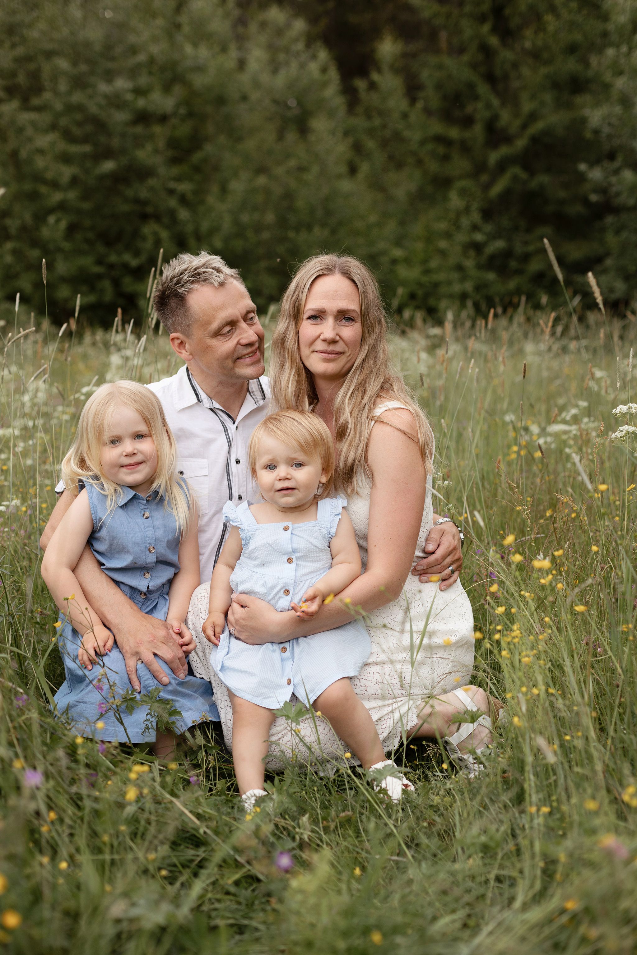 family, happy, familjefotograf, familjefotograf Örnsköldsvik