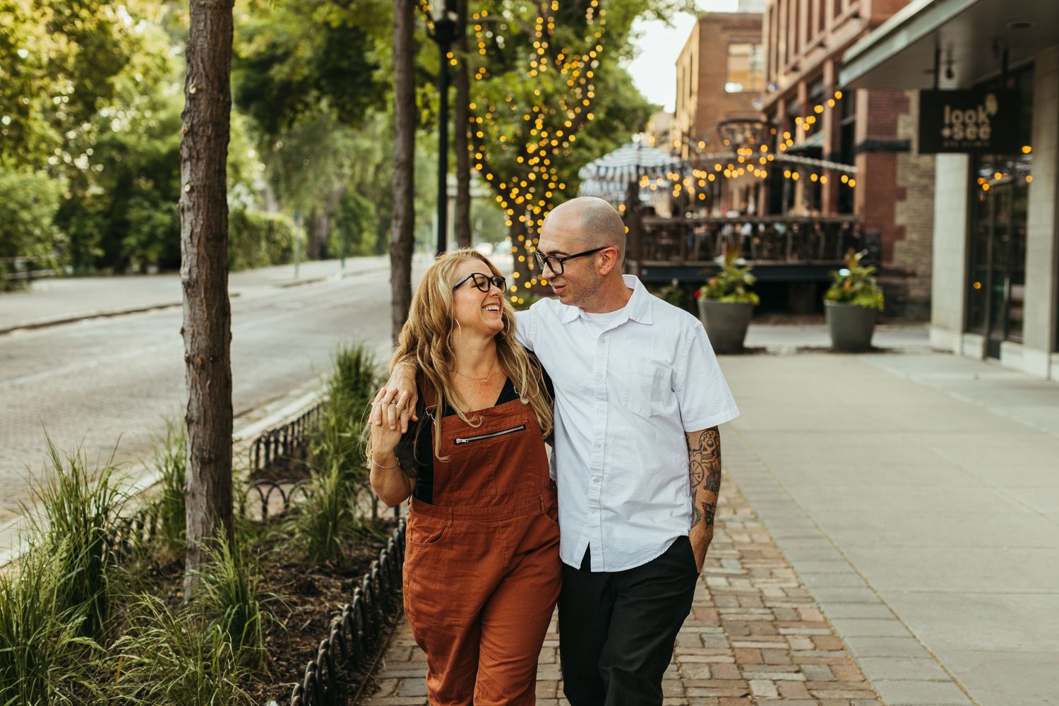 downtown wedding photographer engagement photography