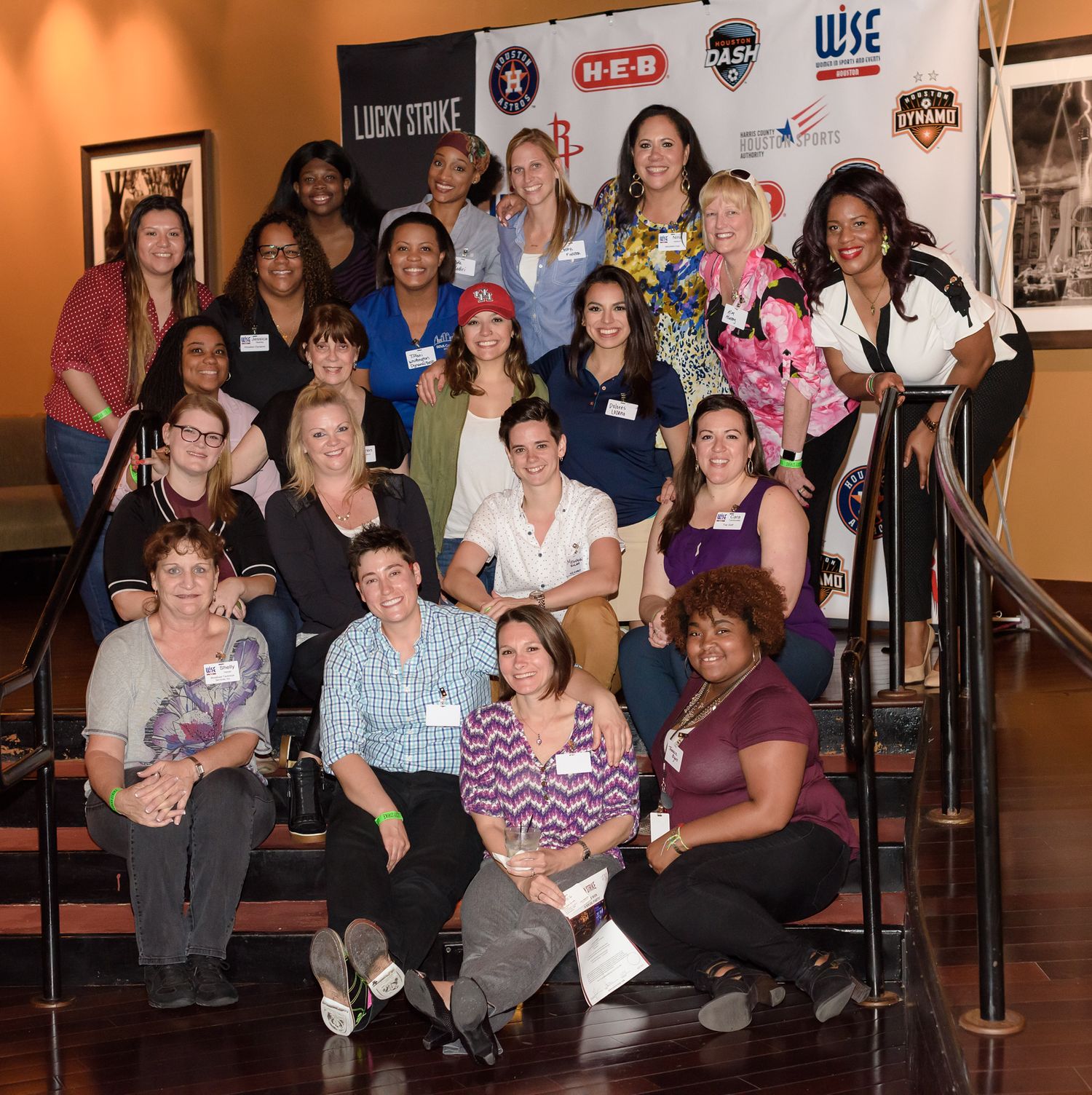 Capturing Lasting Memories: Lynn Pennington's Houston Event Photography