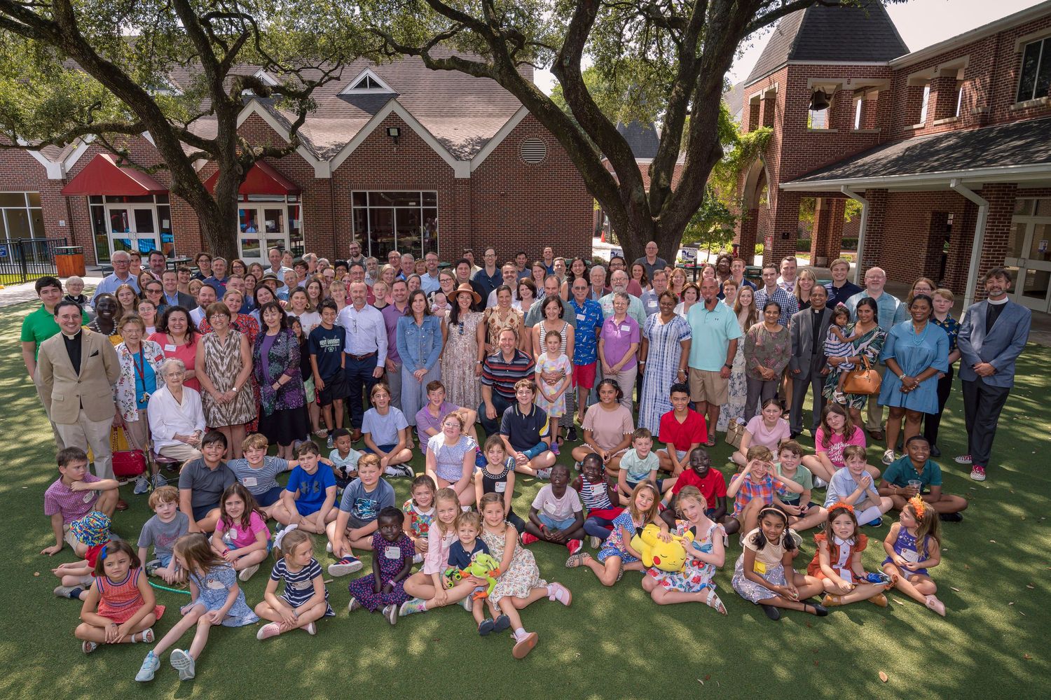 Capturing Lasting Memories: Lynn Pennington's Houston Event Photography