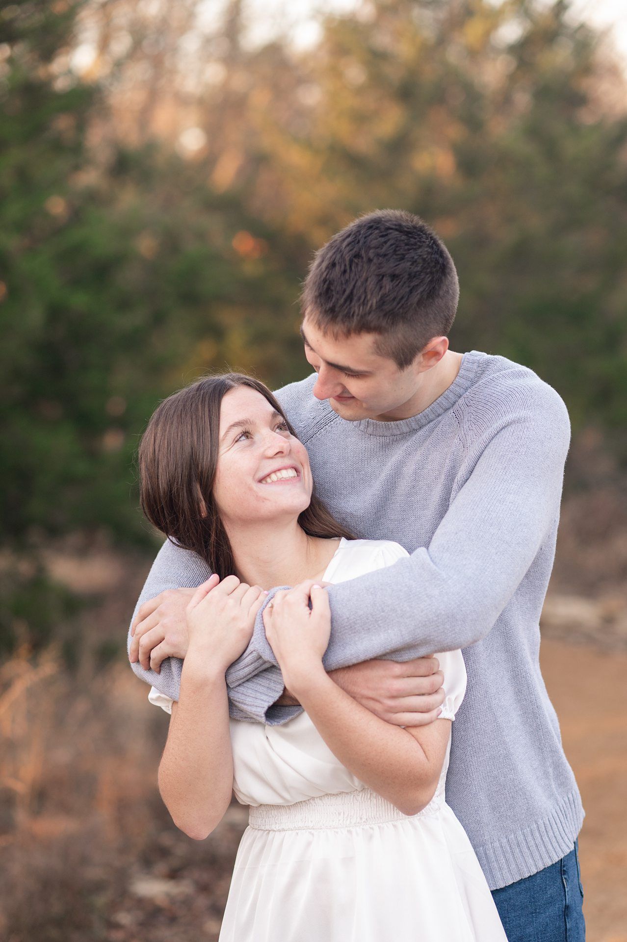 Fall Engagement Session by Bartlesville Portrait and Wedding Photographer Kristi Bray Photography