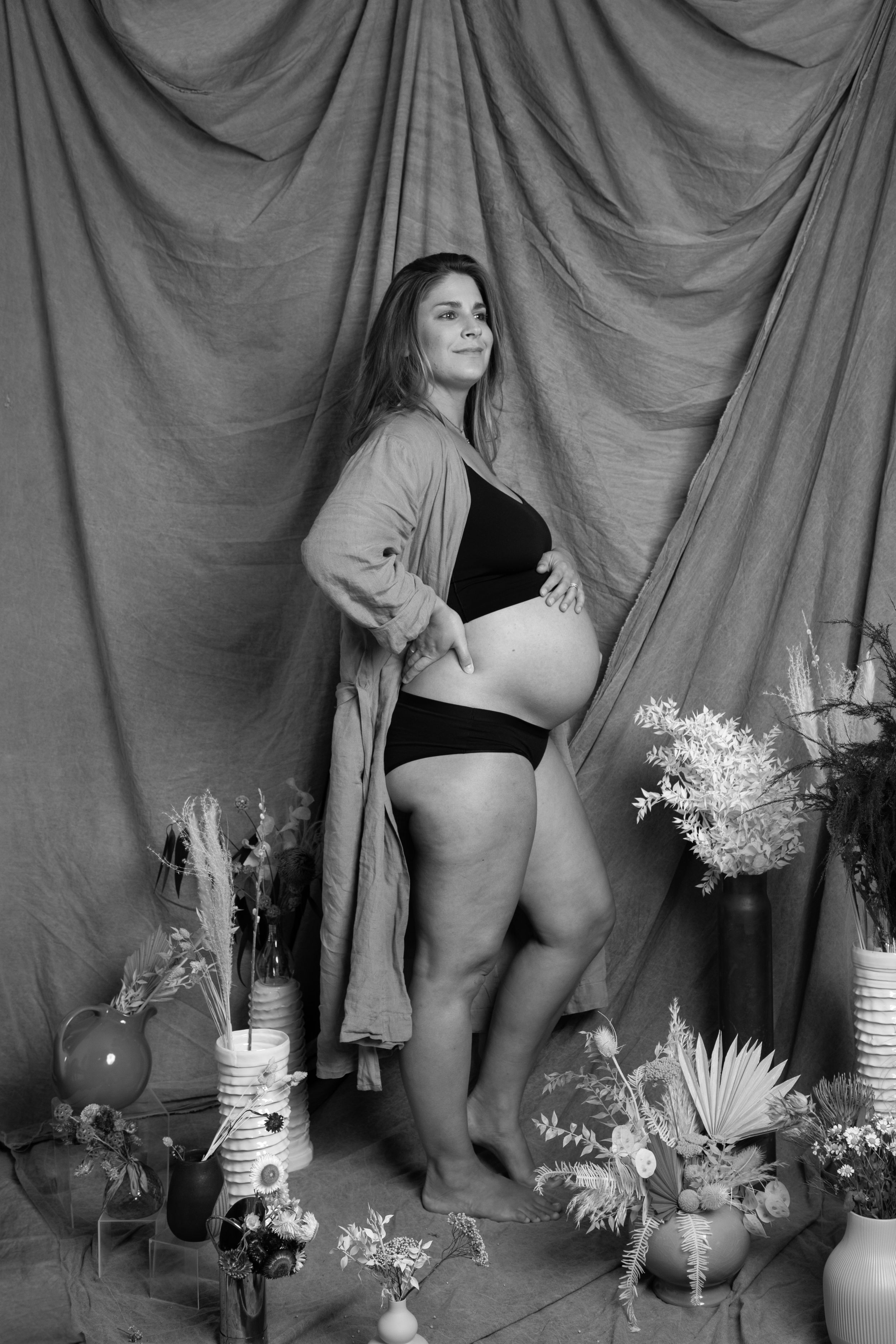 Maternity portrait with flowers