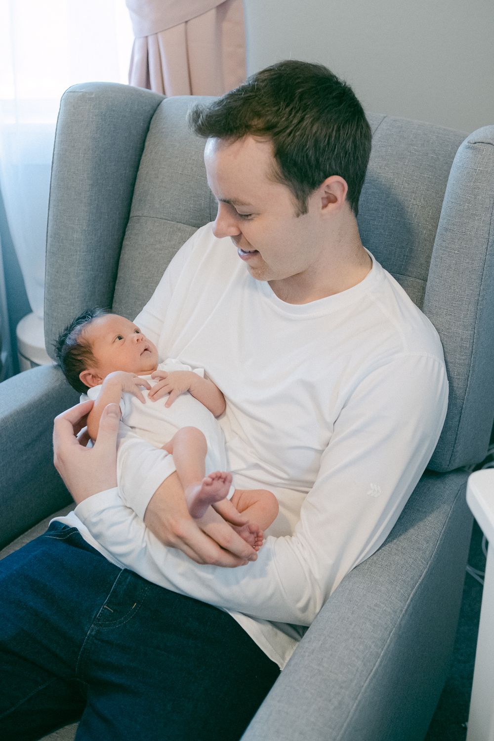 Michelle Deppe Photography in Salt Lake City for newborn photos.