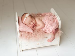 western NY Newborn photographer