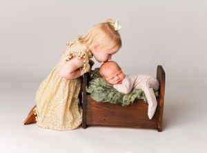 buffalo photo session newborn photographer buffalo photographer wny photographer baby photographer family photographer