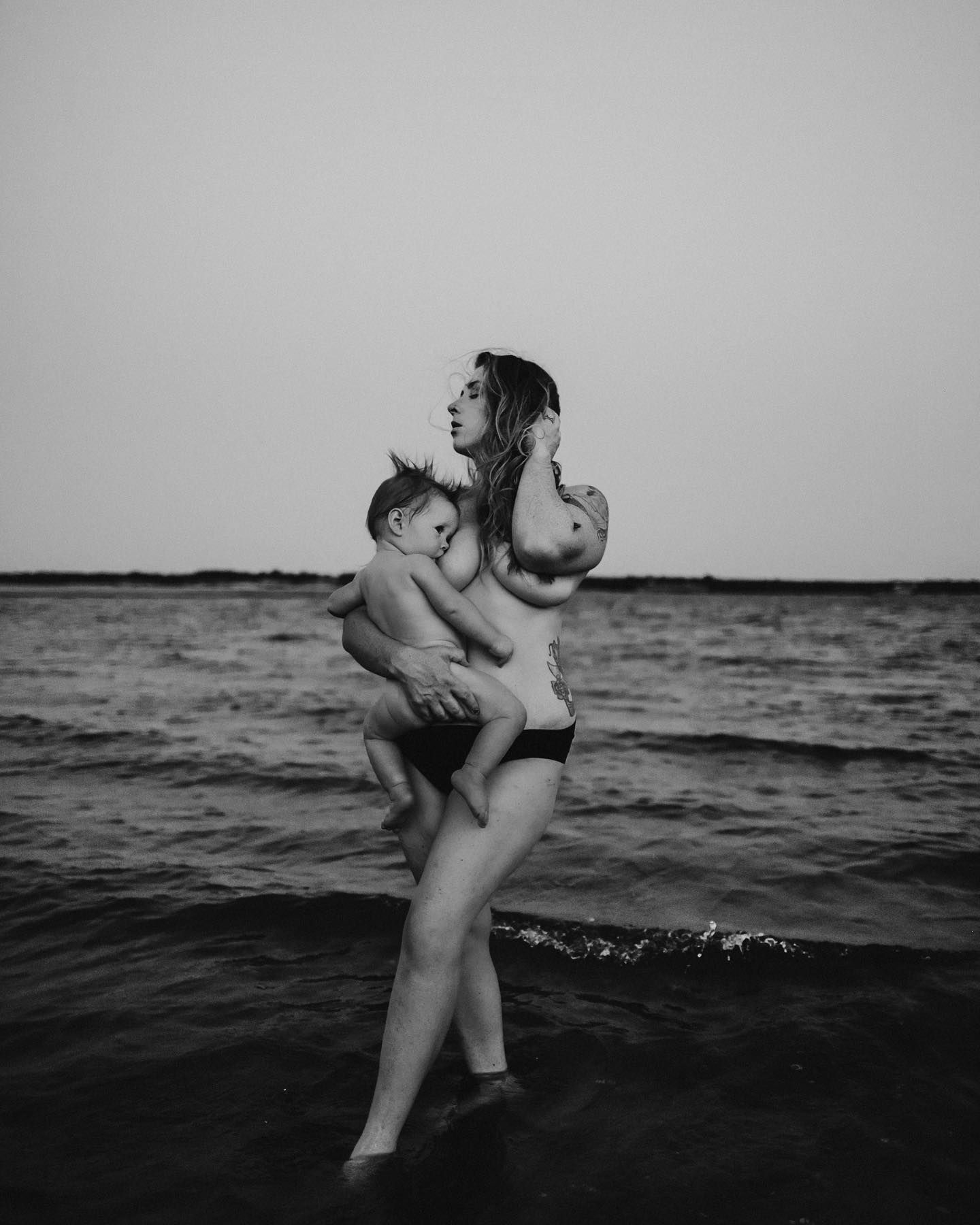 Michigan Based - Motherhood and maternity photographer.