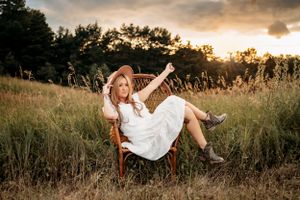 Dana Renee Photography. Goodrich, Michigan. Family Photography. Senior Photography. Photographer
