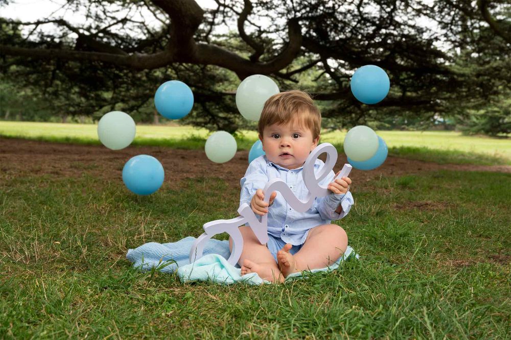 Birthday photography pregnancy photography newborn photography child photography family portrait photography Oxfordshire