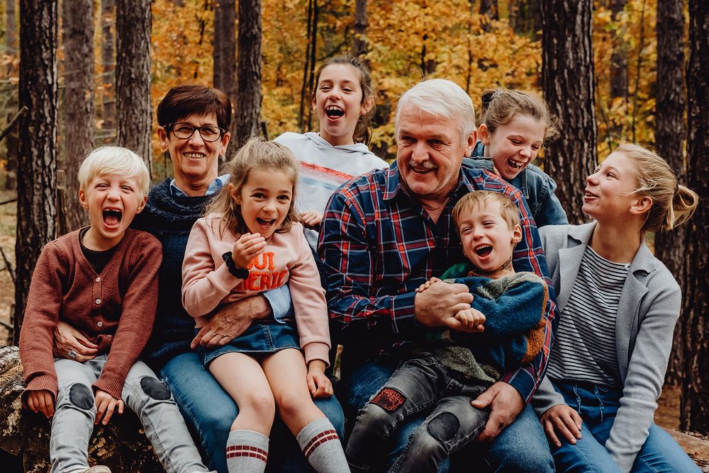 Oma en opa_familiefotografie_alle gezinnen_lifestyle fotograaf_portretfotograaf