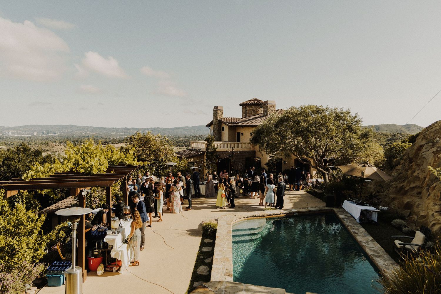 E Noelle Photography backyard wedding in Hidden Hills Los Angeles, cocktail hour