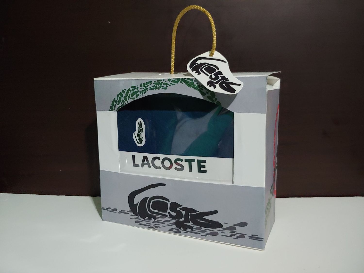 Empaque Lacoste