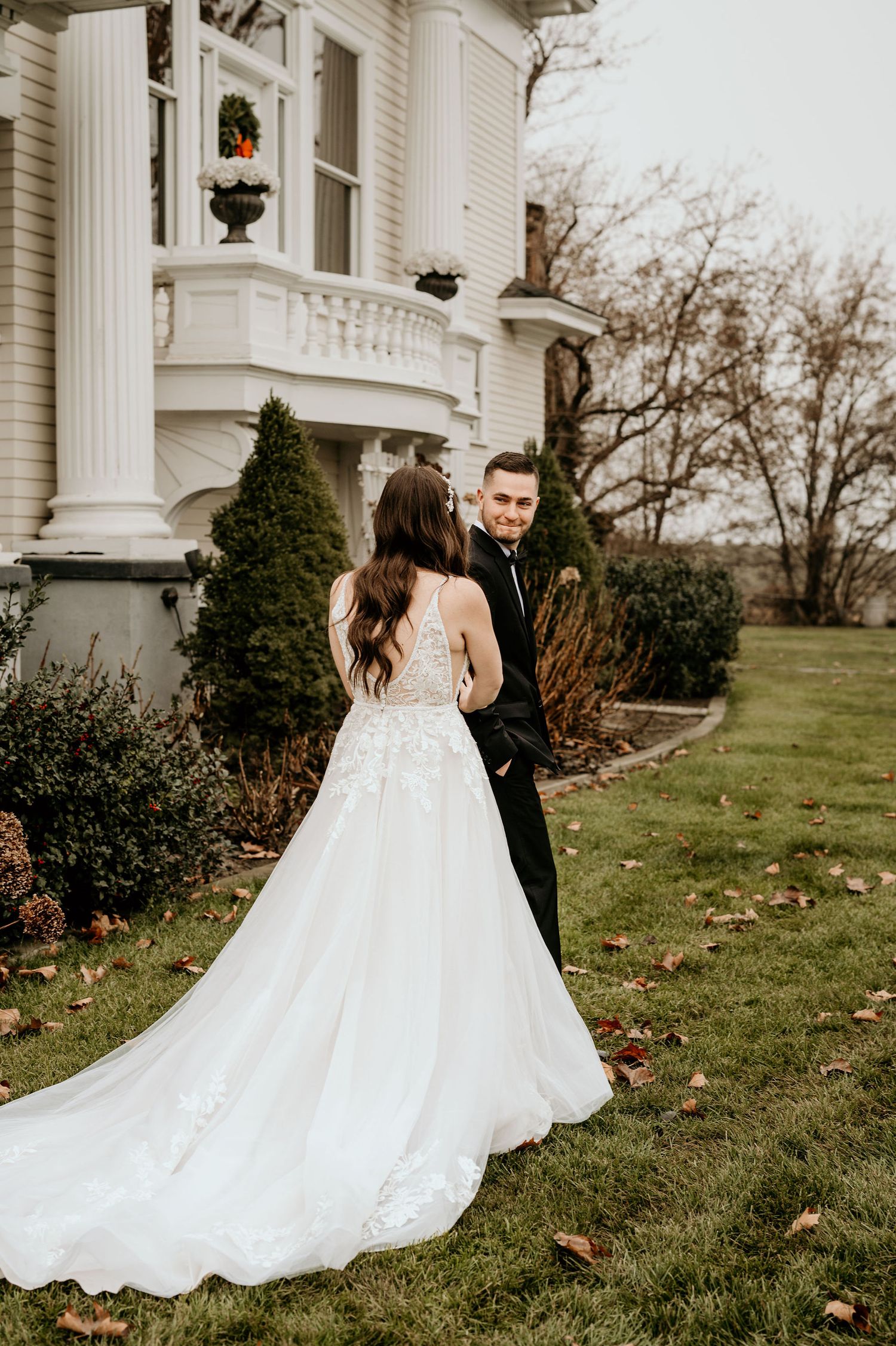 bride and groom first look