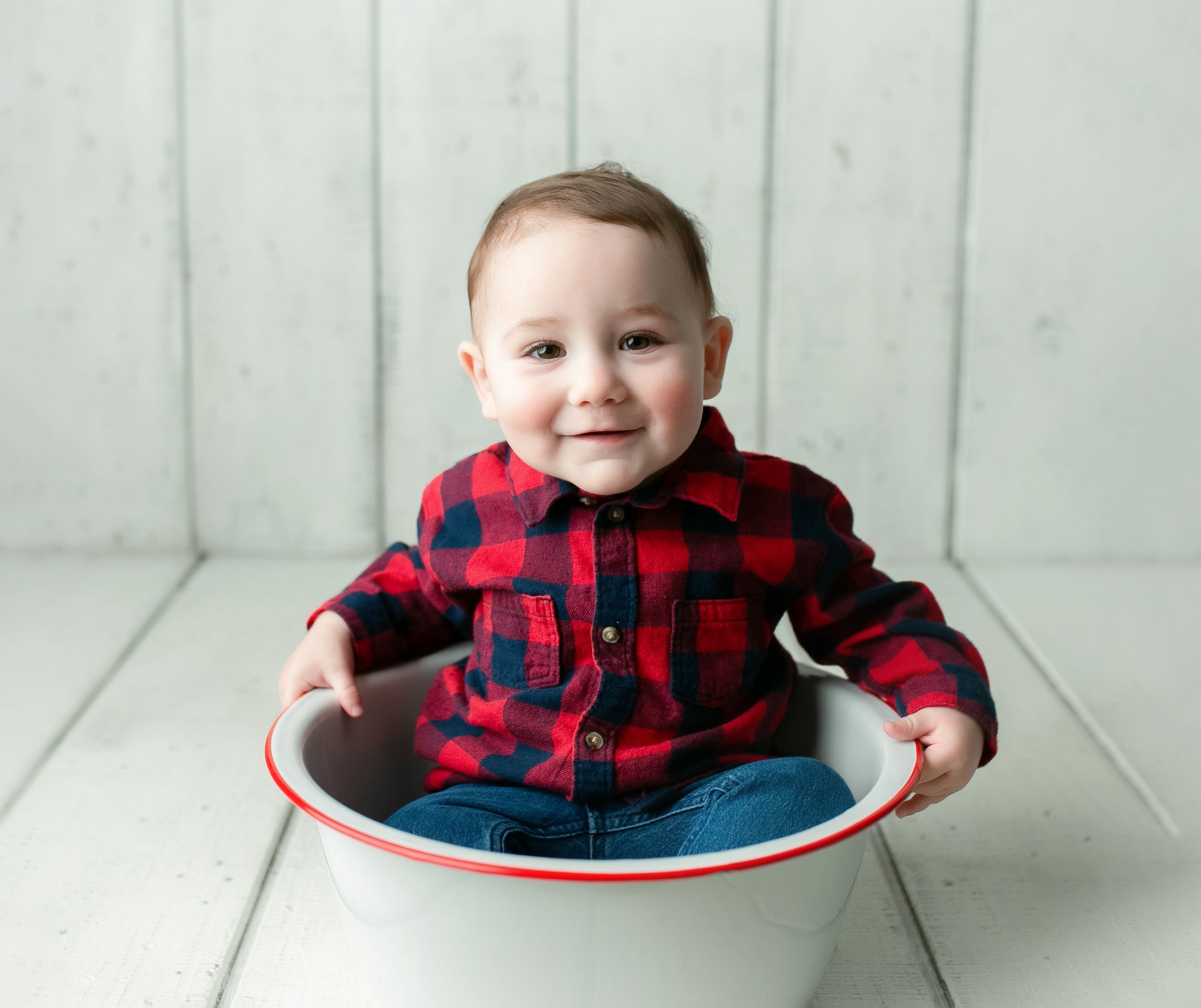 A milestone session with a little boy in a tub. Greenville, SC newborn photographer, Easley, SC Newborn photographer