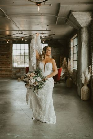 wedding at the harmac cedar rapids iowa
