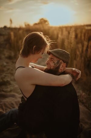 creative engagement session photographer davenport iowa