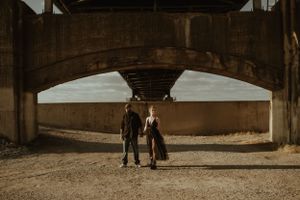 creative engagement session photographer davenport iowa
