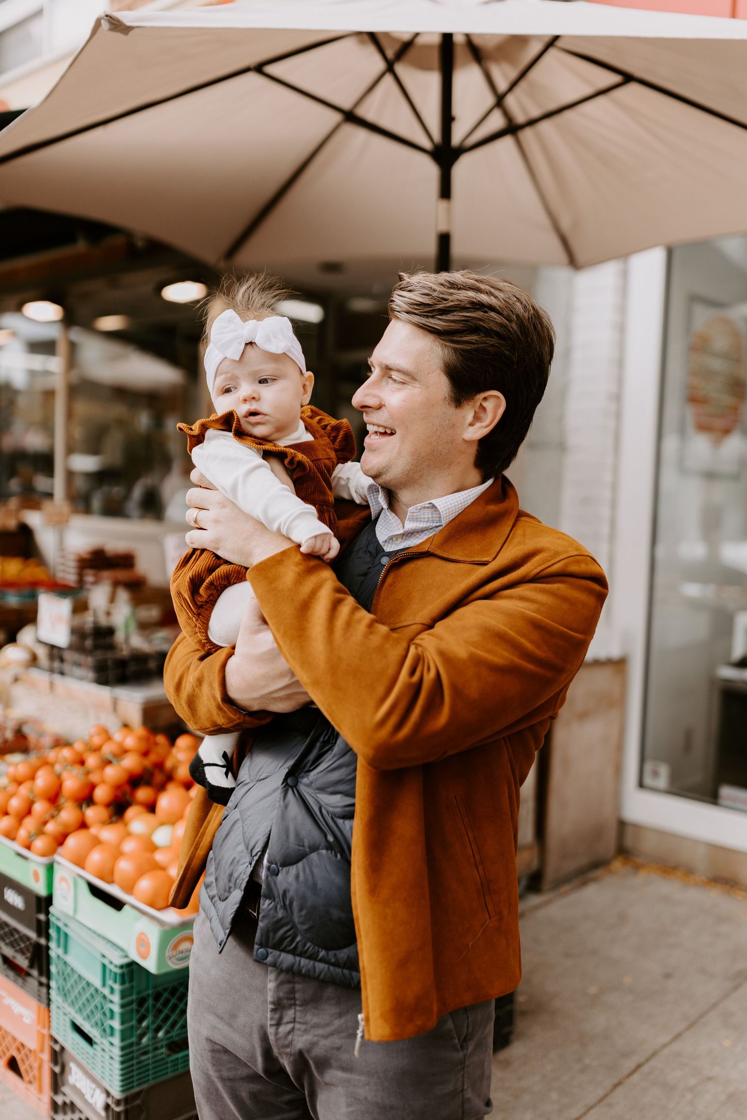 fall family photography candid toronto downtown bloor west