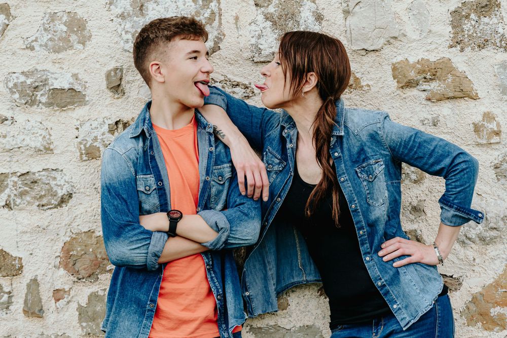 foto di famiglia, fotografo di famiglia, foto spontanee famiglia,  fotografo di matrimonio, foto famiglia simpatiche, fotografa artegna
