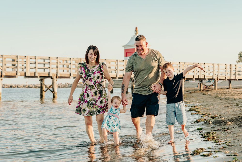 foto di famiglia, fotografo di famiglia, foto spontanee famiglia,  fotografo di matrimonio, foto famiglia lignano, fotografa artegna