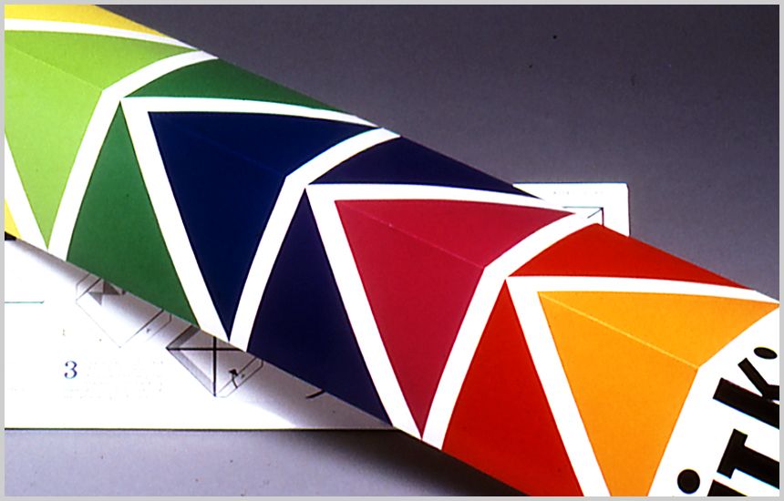 Kit Kite Packaging & Informational Graphics, Experience Design