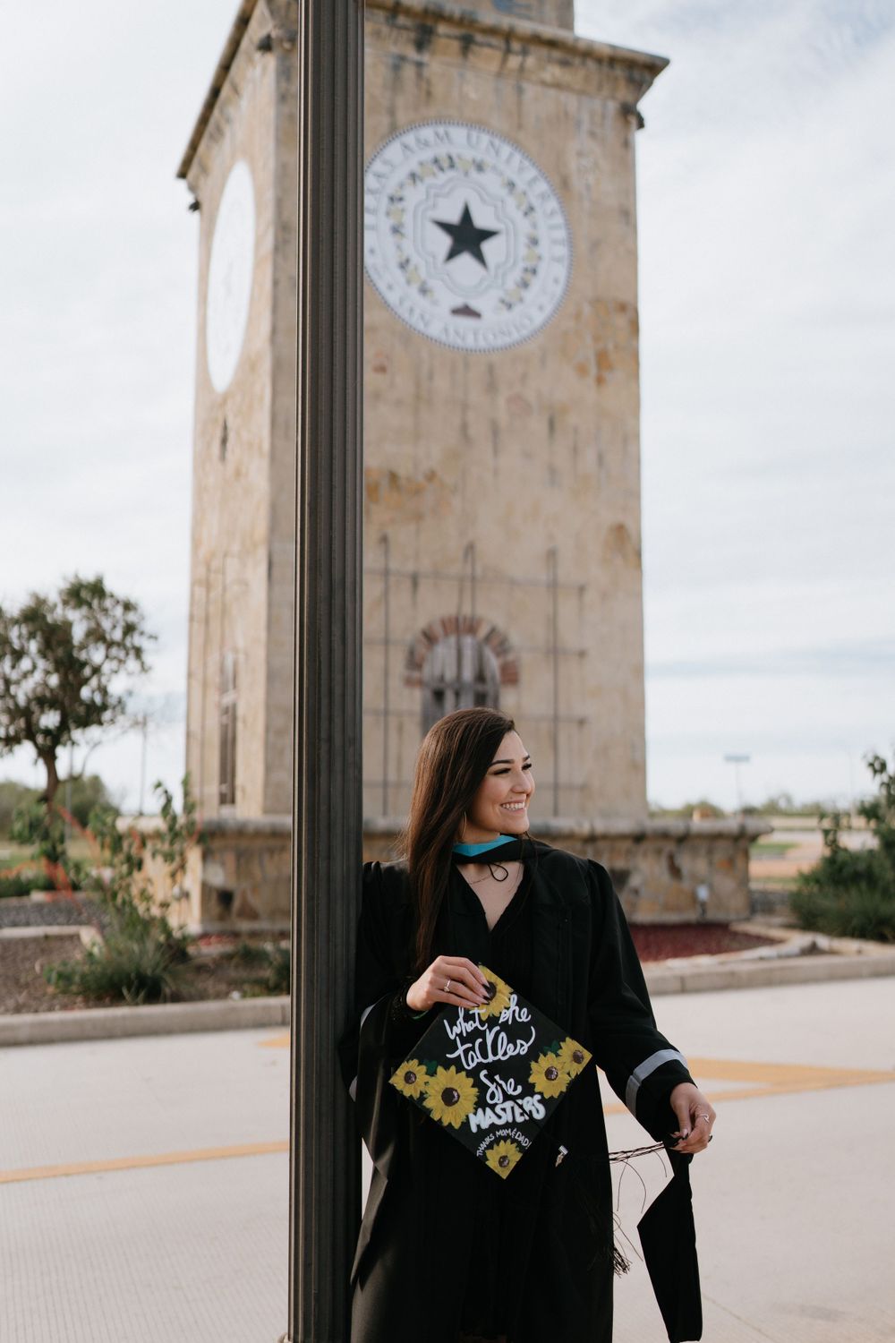 Graduation Photos at texas am Mayfields Photography San Antonio